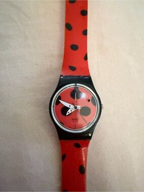 Vintage 1998 Swatch Lady Mariquita Red Polka Dot Swatch Watch